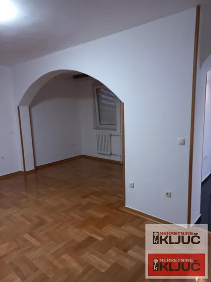 Novo Naselje | 4zida.rs