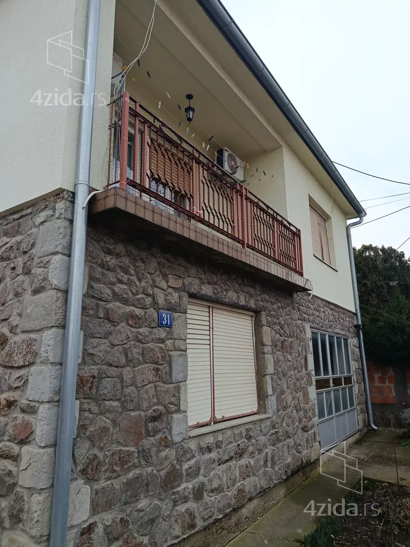 2-etažna kuća | 4zida