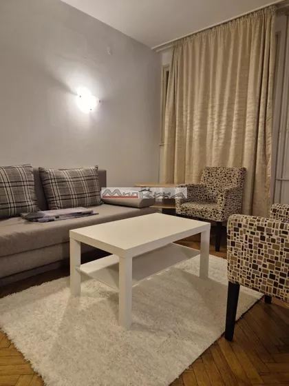 Klinički Centar | 4zida.rs