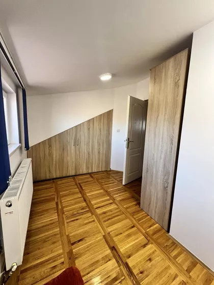 Radijalac | 4zida.rs