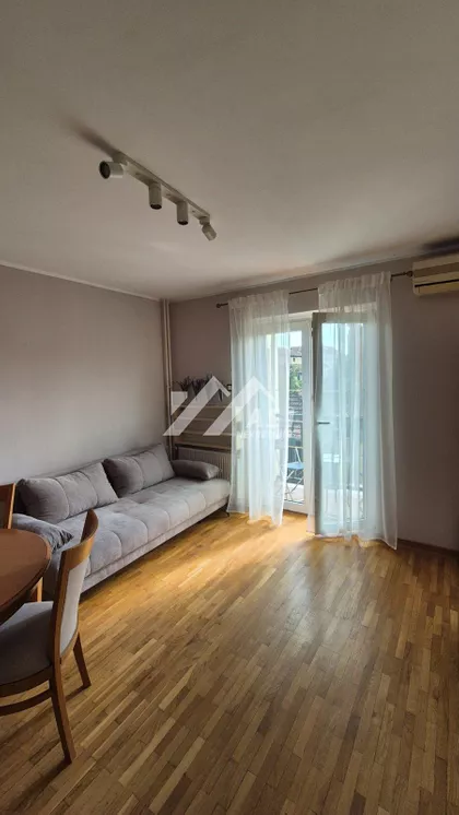 Gundulićeva | 4zida.rs