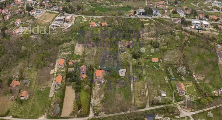 Građevinsko zemljište | 4zida