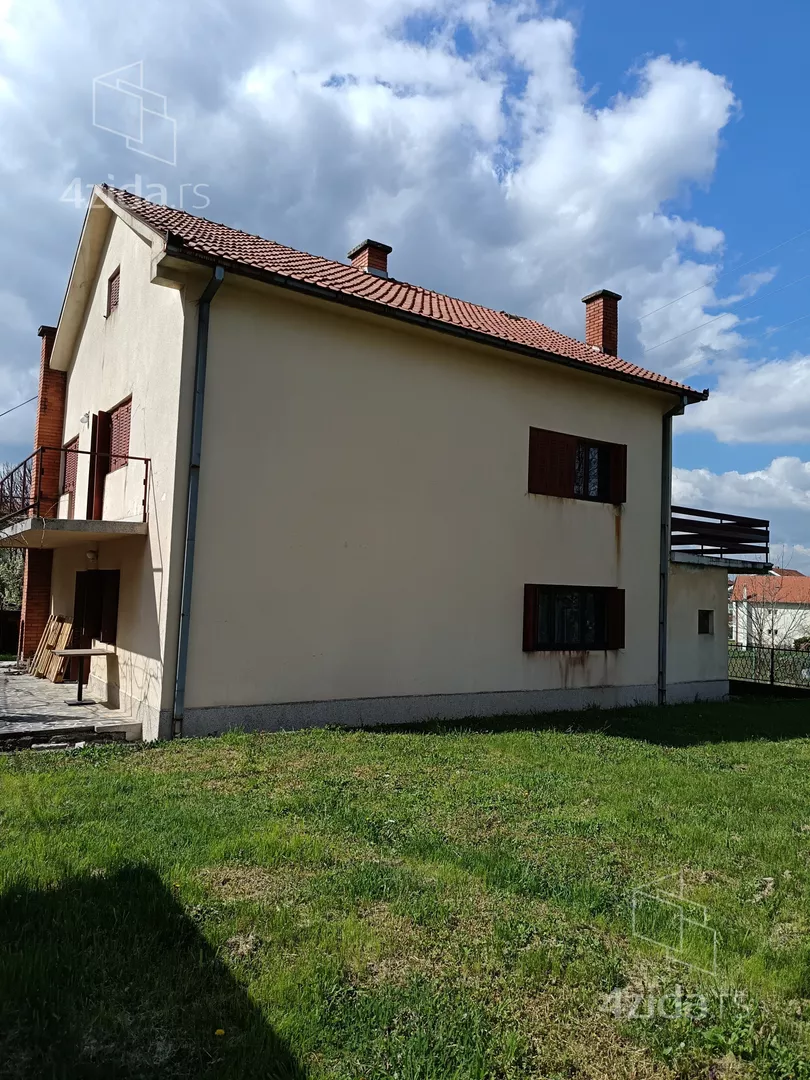2-etažna kuća | 4zida