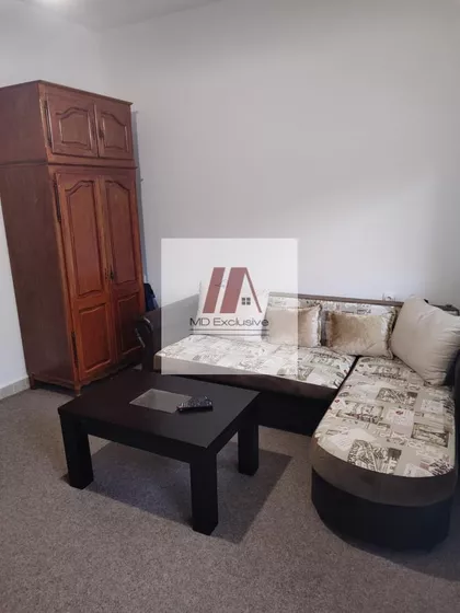 Srzentićeva | 4zida.rs