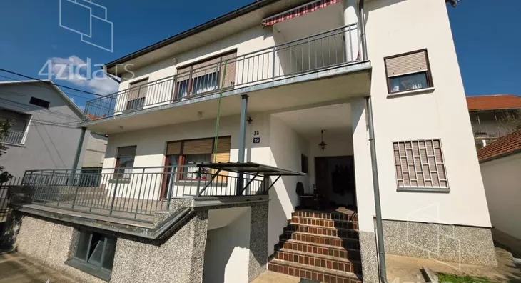 3-etažna kuća | 4zida