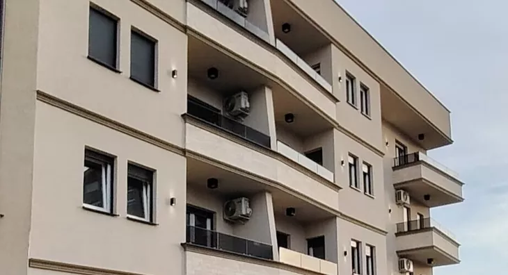 Garaža | 4zida