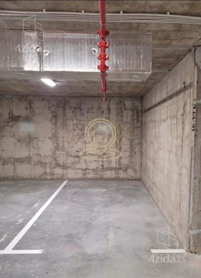 Parking | 4zida