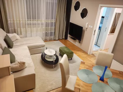 Tone Hadžića 2 | 4zida.rs