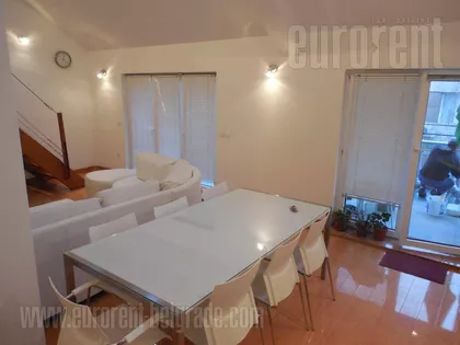 HILANDARSKA OKOLINA | 4zida.rs