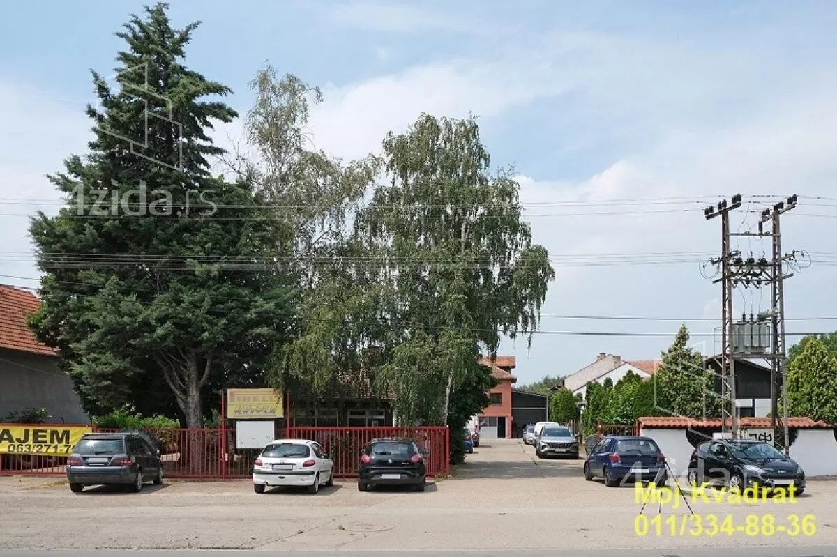 Plac | 4zida