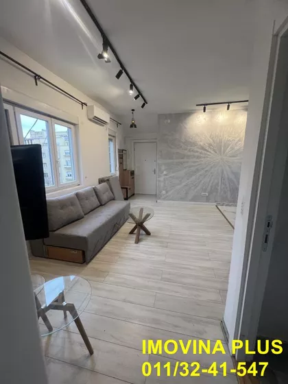 Francuska | 4zida.rs