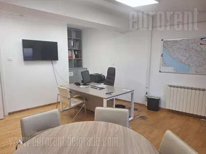 TRG REPUBLIKE | 4zida.rs