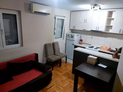 Bogoslovija | 4zida.rs