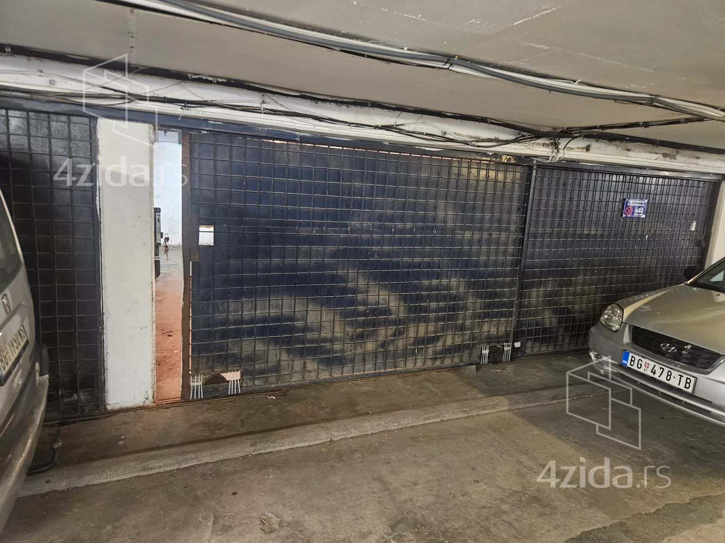 Garaža | 4zida