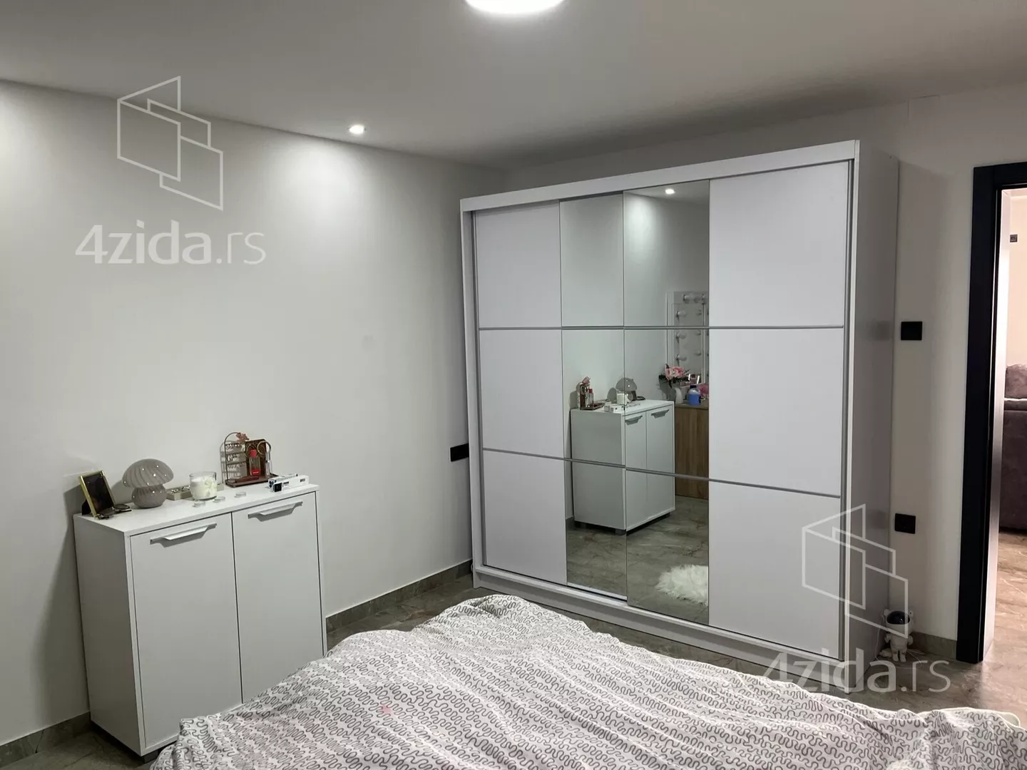 4-etažna kuća | 4zida