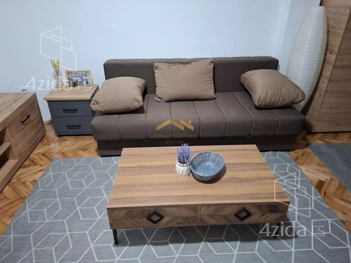 Garsonjera | 4zida