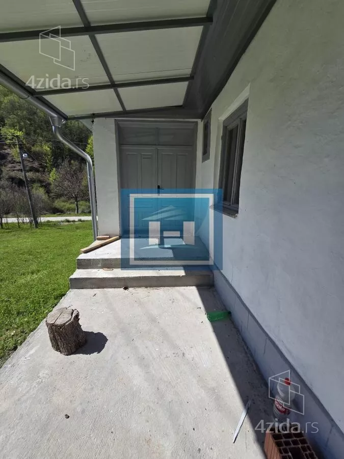 Kuća | 4zida