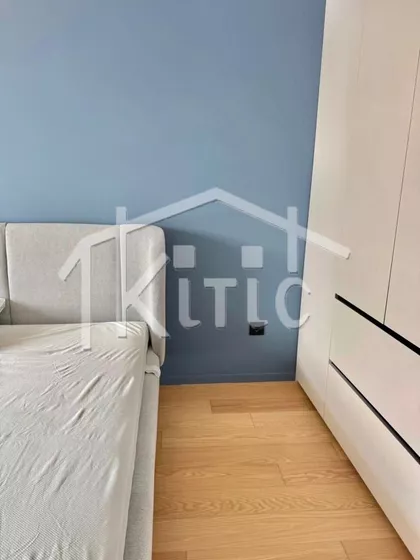 Crveni Pevac | 4zida.rs