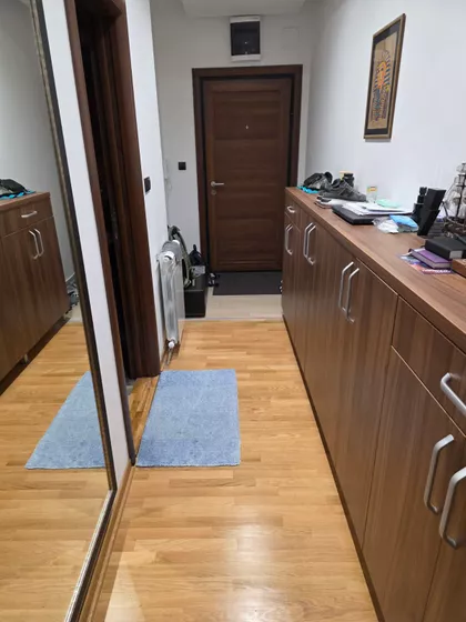 Krfska | 4zida.rs
