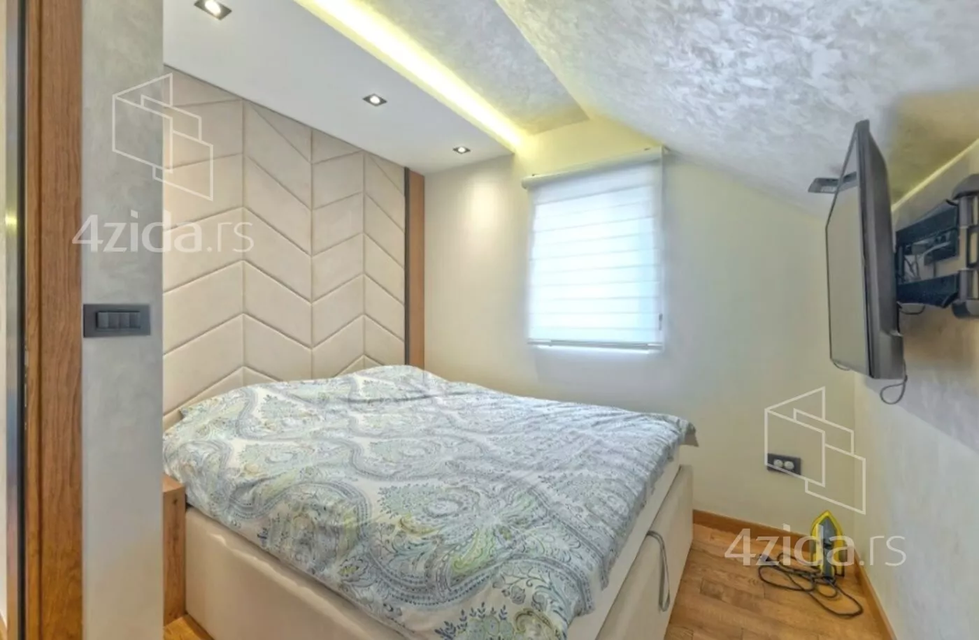 Šestosoban stan | 4zida