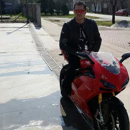 Dejan Fabijanovic avatar