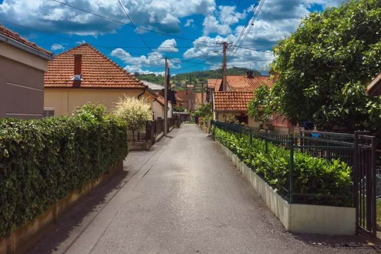 Kuća za cenu garsonjere: Gde još ima nekretnina do 100.000€? | 4zida.rs