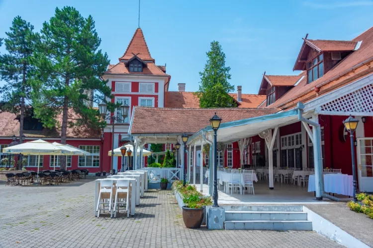 Seoski etno kompleks jeftiniji od stana u gradu | 4zida.rs