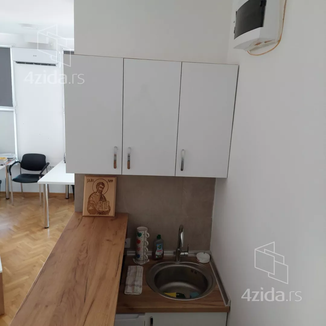 Kancelarija | 4zida