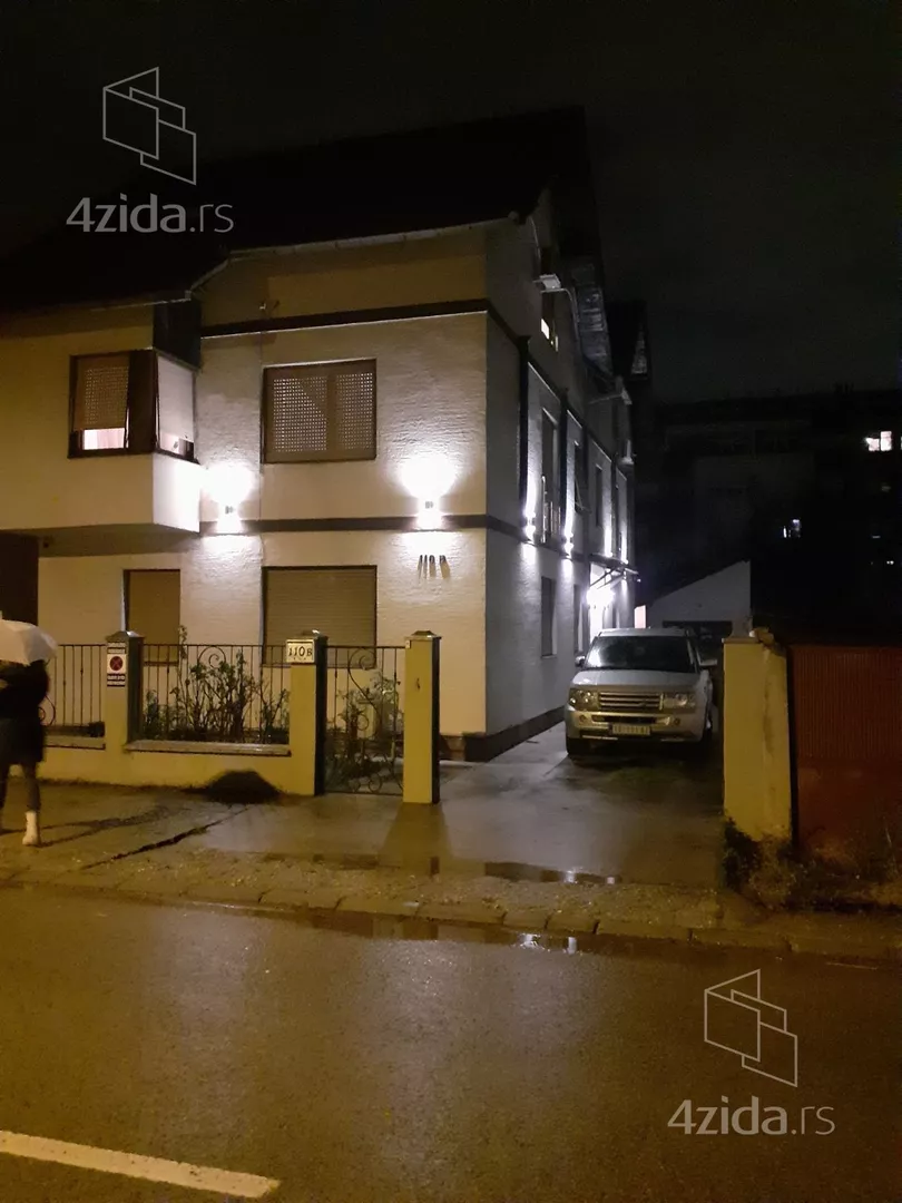 3-etažna kuća | 4zida