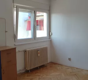 4. Juli, Gradske lokacije, Zrenjanin, 3.0 stan | 4zida.rs