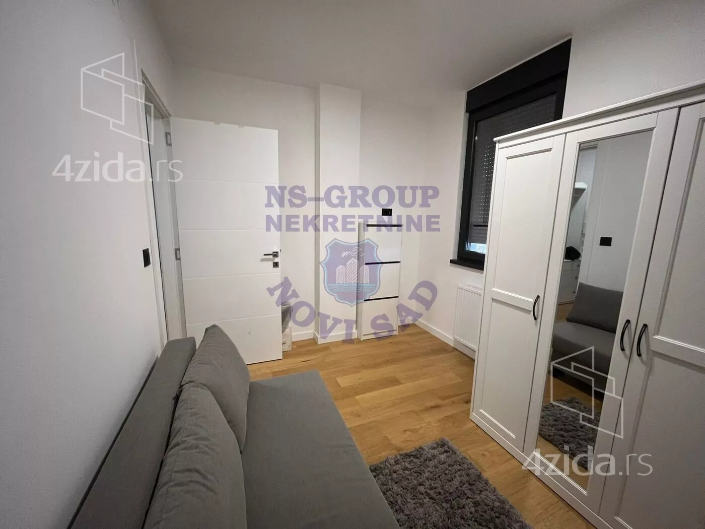 Jednoiposoban stan | 4zida