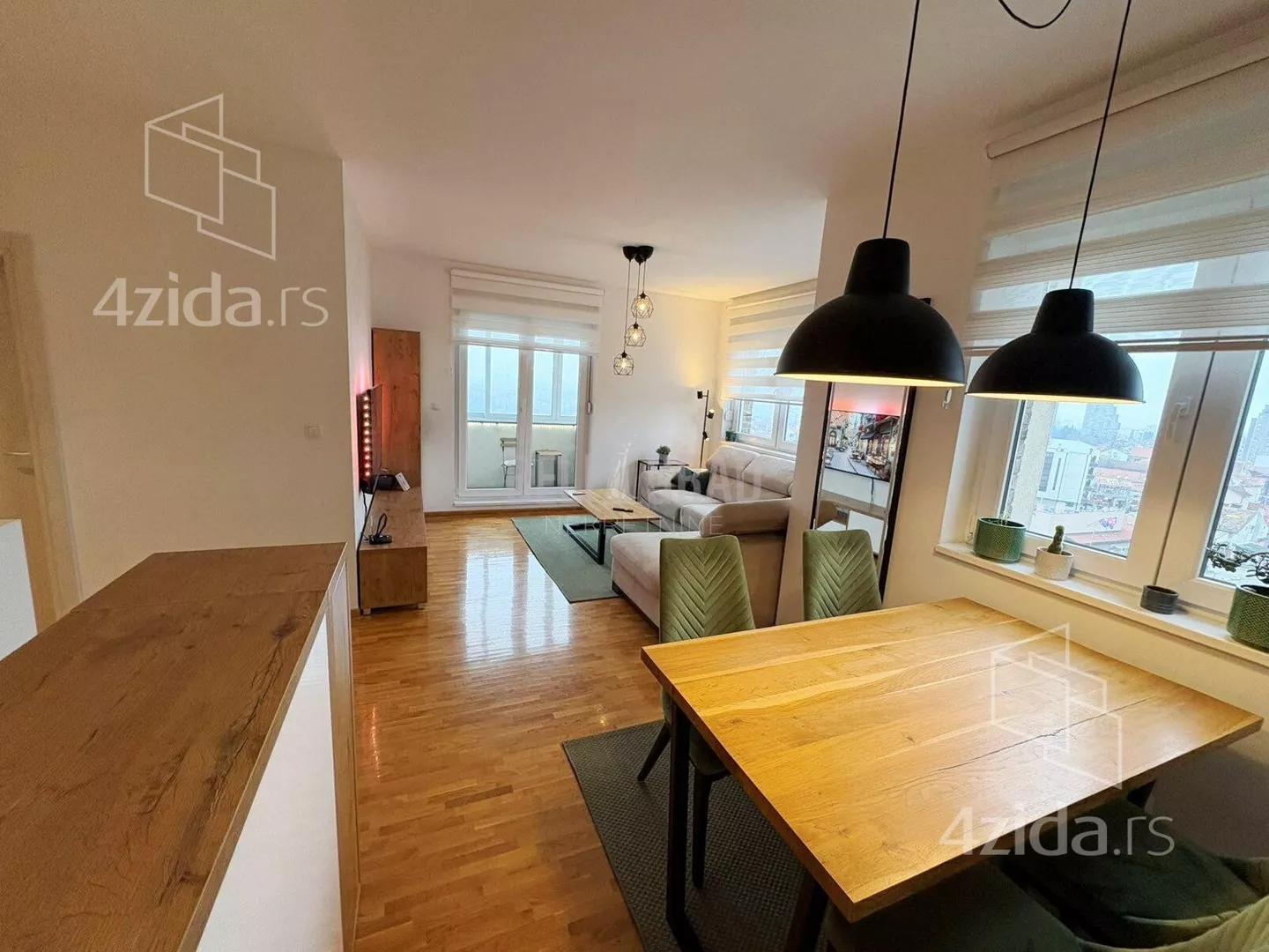 Dvoiposoban stan | 4zida