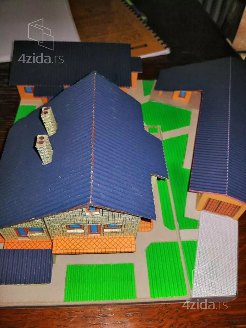 3-etažna kuća | 4zida