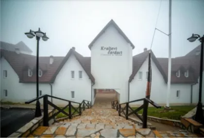 Kraljevi čardaci | 4zida.rs