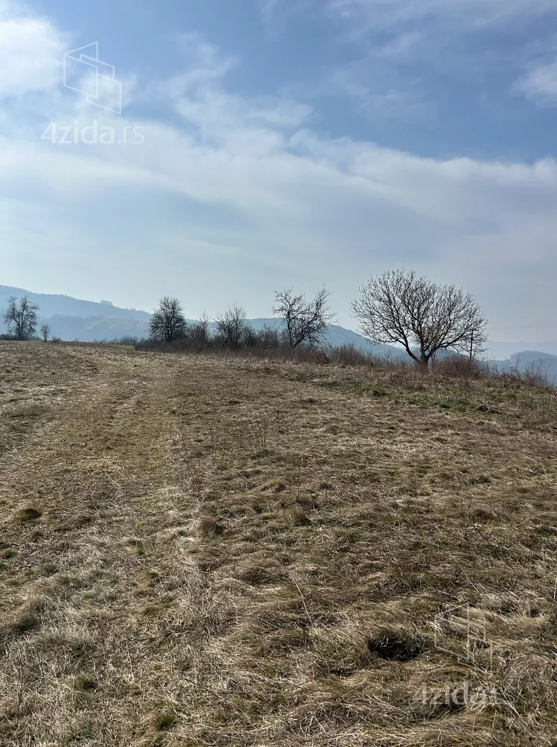 Građevinsko zemljište | 4zida