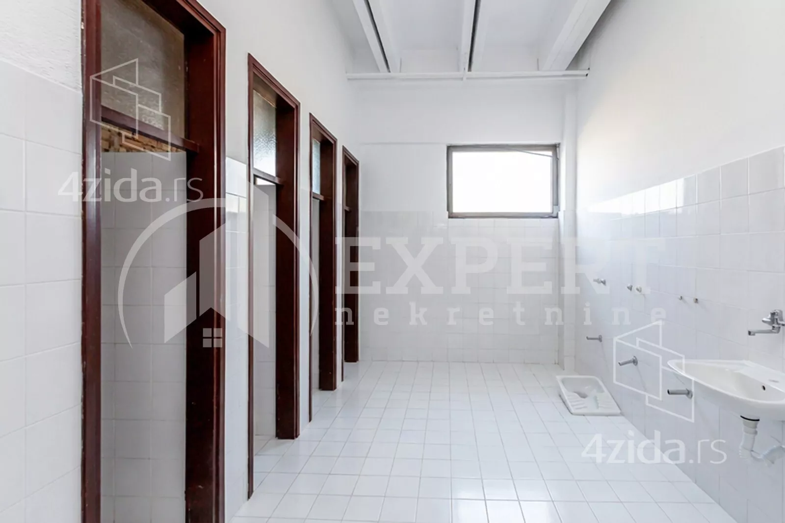 Lokal | 4zida