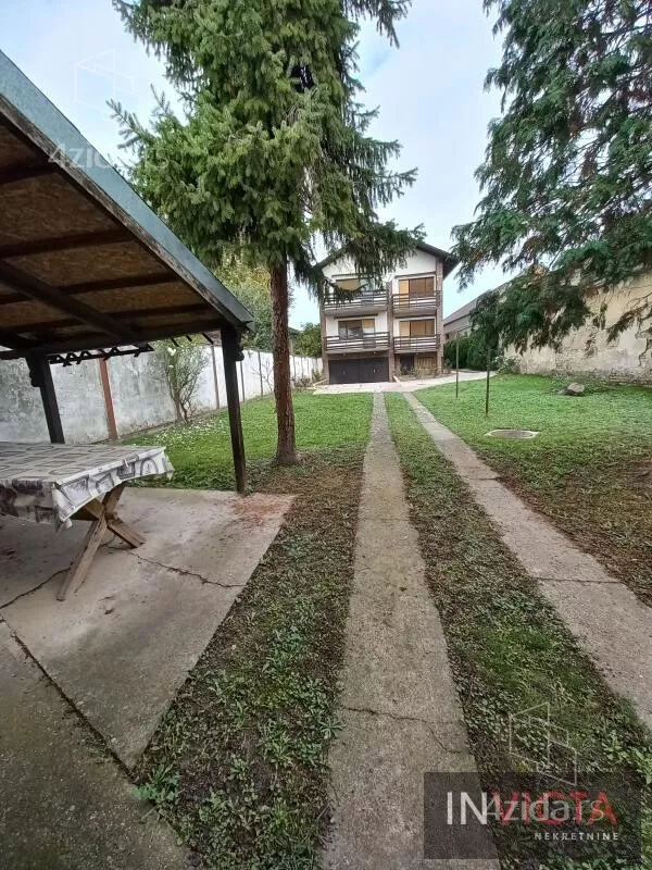 Kuća | 4zida