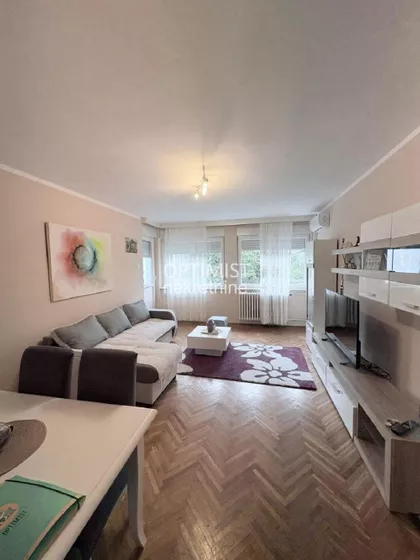 Omladinskih brigada | 4zida.rs