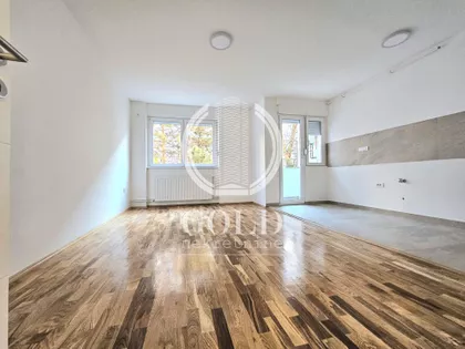 Adamovićevo Naselje | 4zida.rs