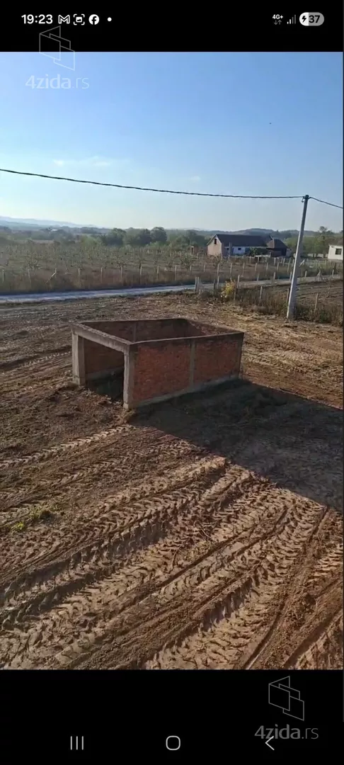 Poljoprivredno zemljište | 4zida