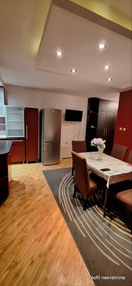 Toplička | 4zida.rs