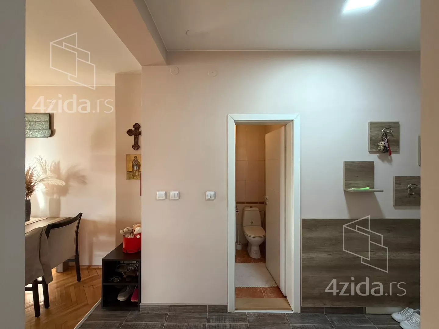 Četvorosoban stan | 4zida