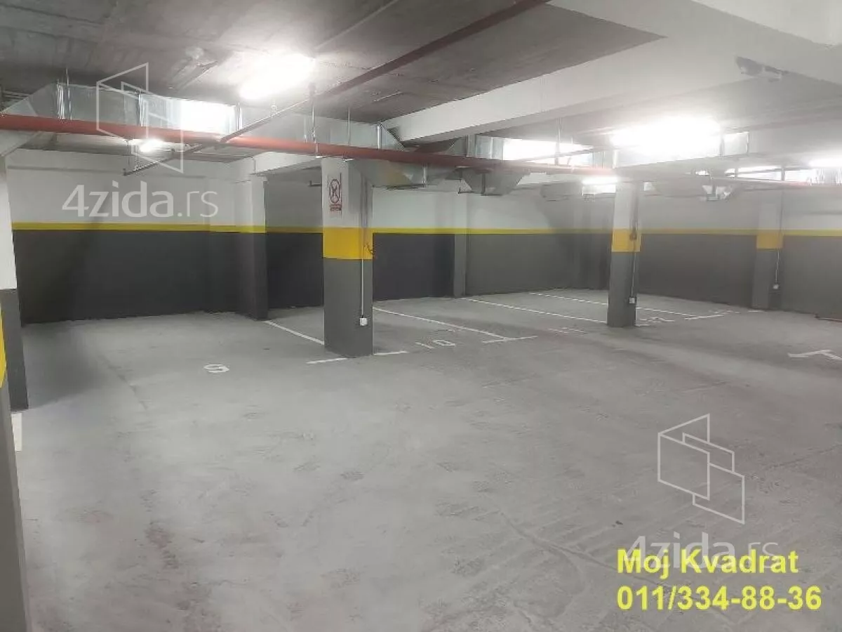 Garaža/Parking | 4zida