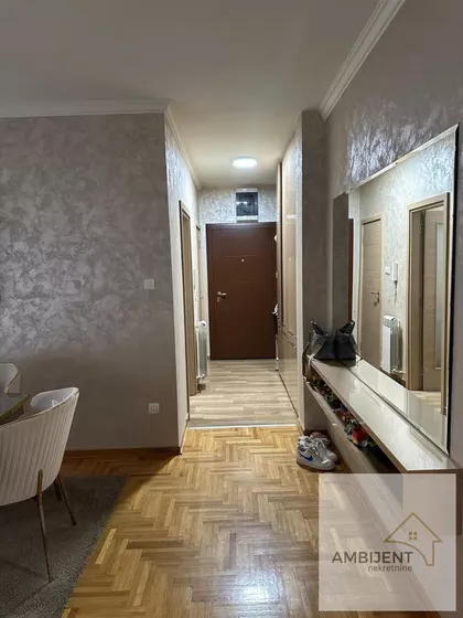 Gradske lokacije | 4zida.rs