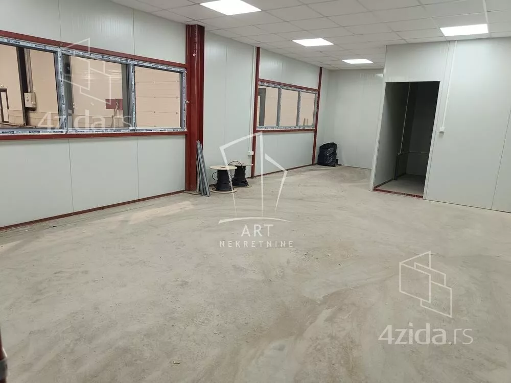 Poslovni prostor | 4zida