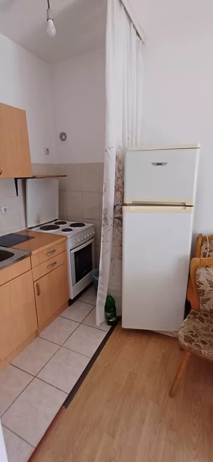 Zmaj Jovina | 4zida.rs