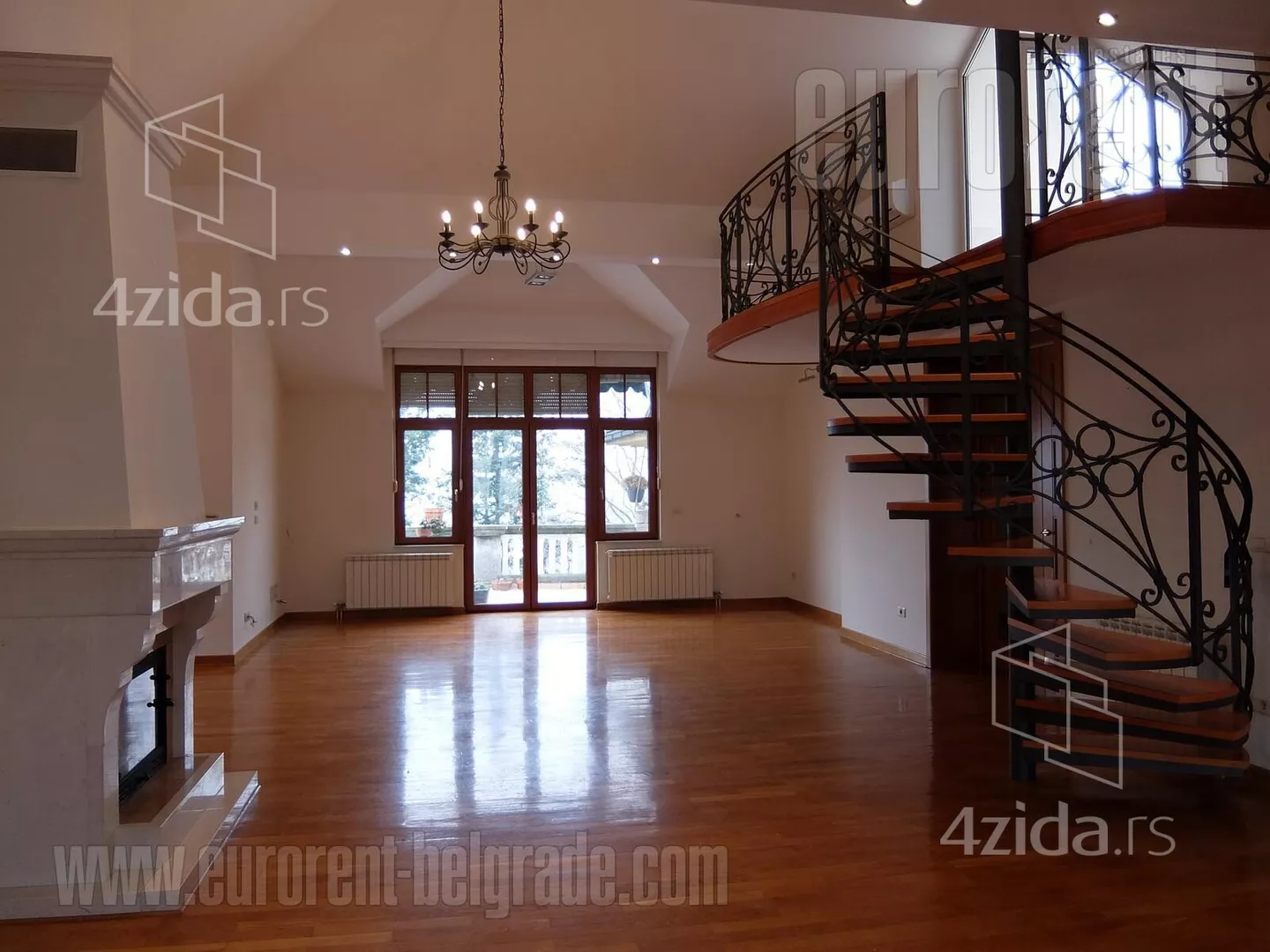 Troiposoban stan | 4zida