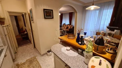 Vukov Spomenik | 4zida.rs