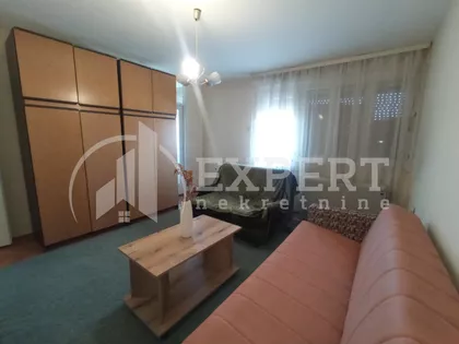 Lamartinova | 4zida.rs