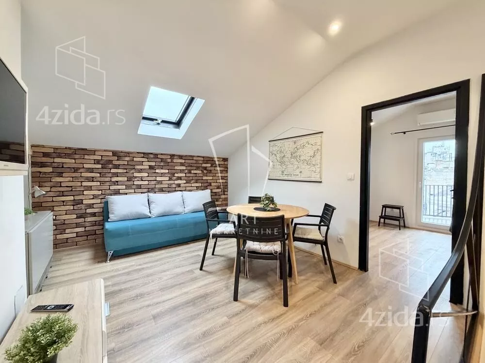 Petoiposoban stan | 4zida